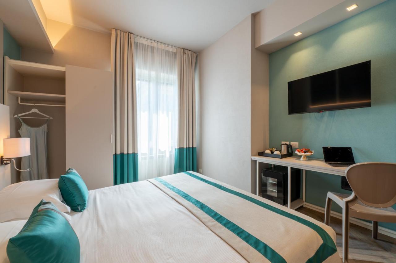 Hotel Monte Rosa เคียวารี ภายนอก รูปภาพ